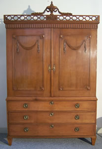 Antieke meubelen| antiek kabinet