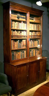 Antieke meubelen| antieke mahoniehouten boekenkast
